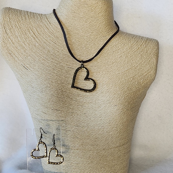 Lucky You Long Faux Leather Necklace & Earring Set - Picture 1 of 9